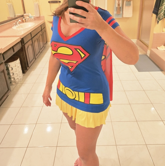 Superhero Tshirt With Cape Only NWT - Picture 14 of 16